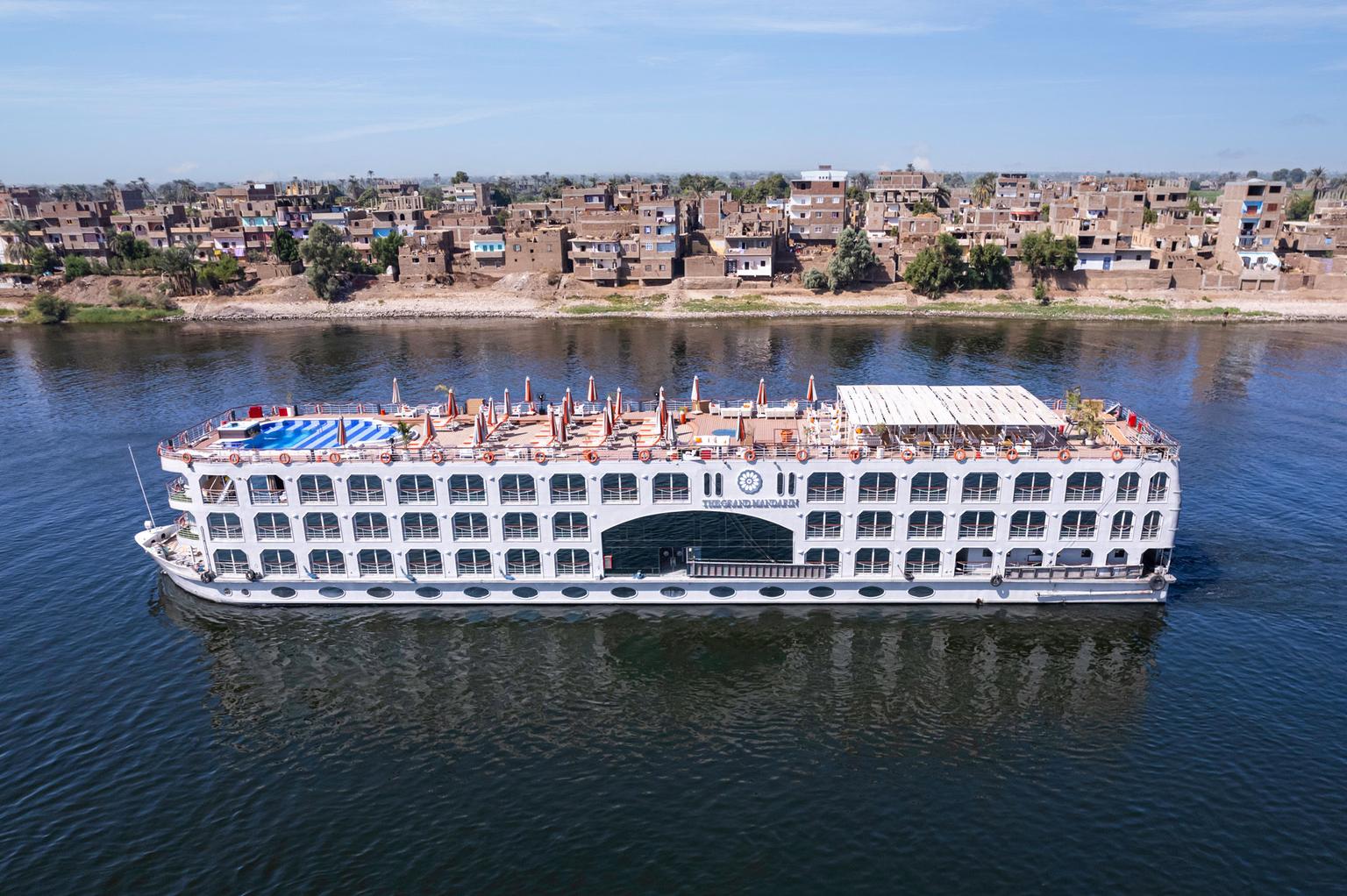 Grand Mandarin Nile Cruise – Deluxe 5-star Nile river cruise ship