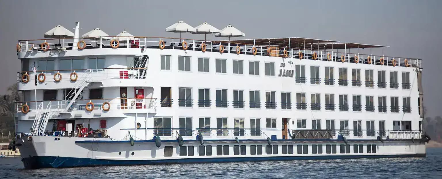 A Sara Nile Cruise – budget Nile river cruise ship