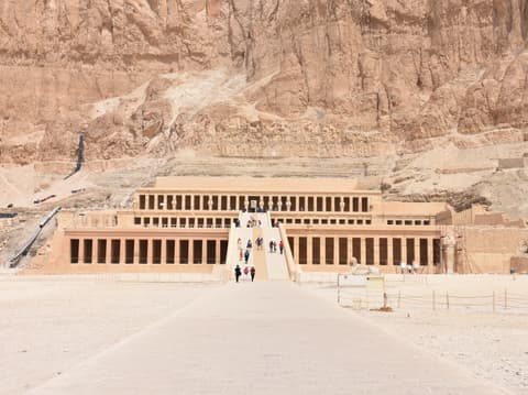 13-Day Cairo, Alexandria & 7-Night Nile Cruise Holiday