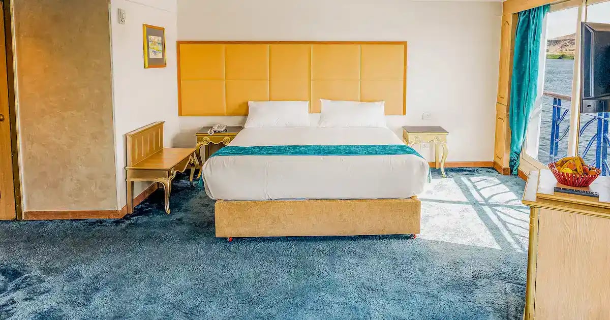 MS Stephanie, cabin with double bed