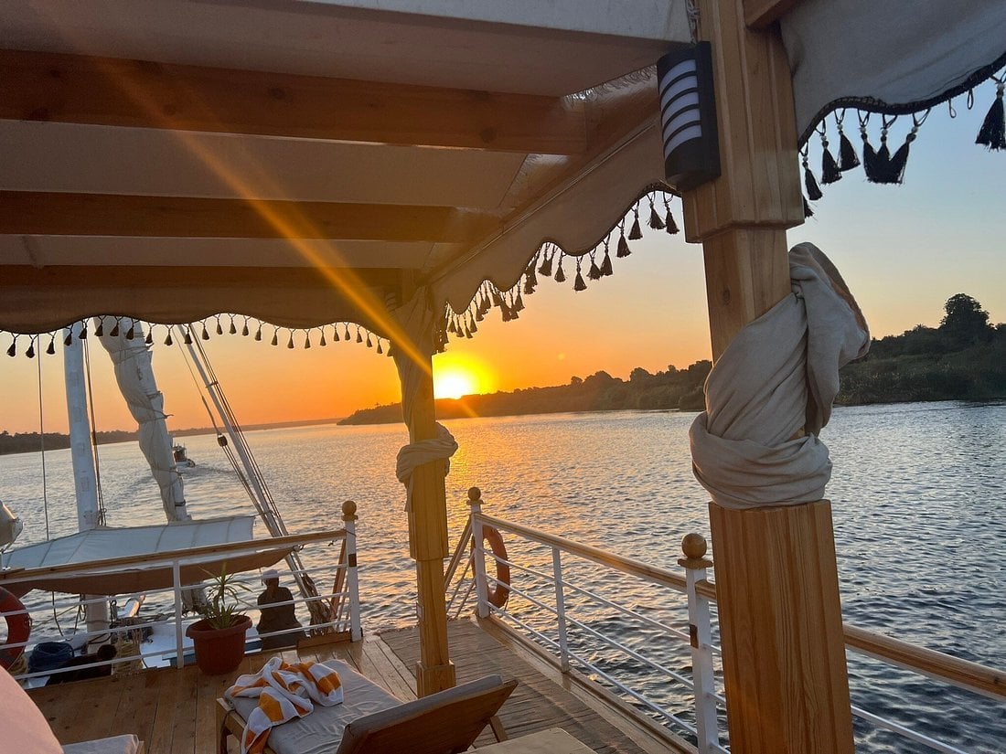 Akhnaton Dahabiya Nile Cruise – Nile Cruise – photo 3