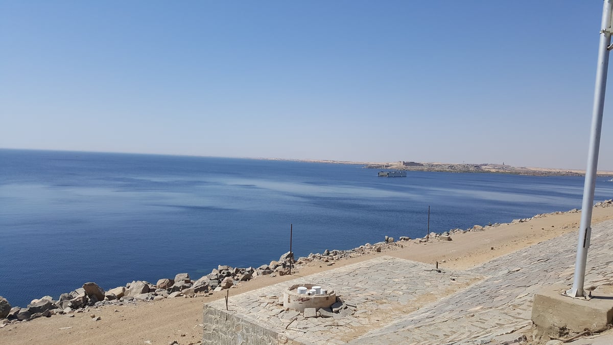 Lake Nasser seen from the Aswan High Dam. Photo: Ovedc, CC BY-SA 4.0, via Wikimedia Commons