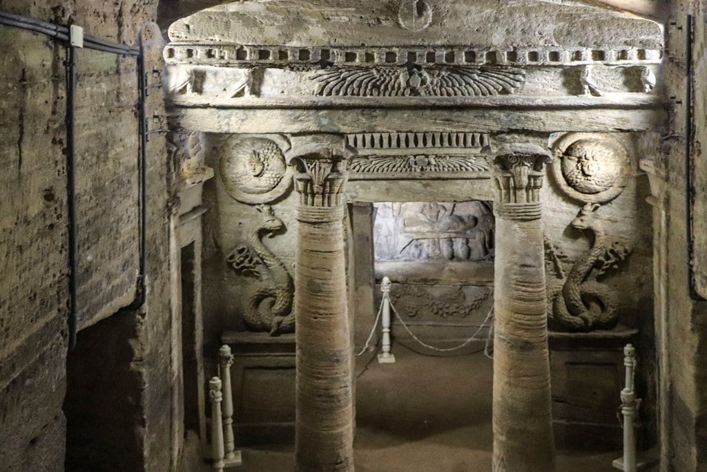 Kom El Shoqafa Catacombs, Alexandria – Attraction – photo 4