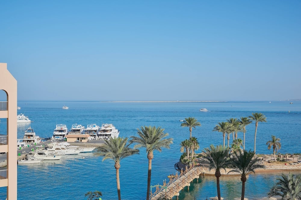 Marriott Hurghada Beach Resort, Suite 1 Bedroom Sea View