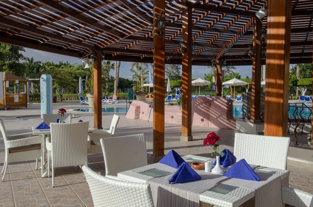 Swiss Inn Pyramids Golf Resort – Hotel – photo 3
