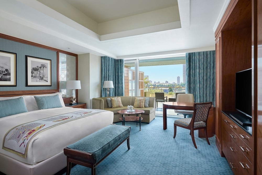 Nile Ritz-Carlton Cairo, Deluxe Room 1 King Bed Smoking Terrace