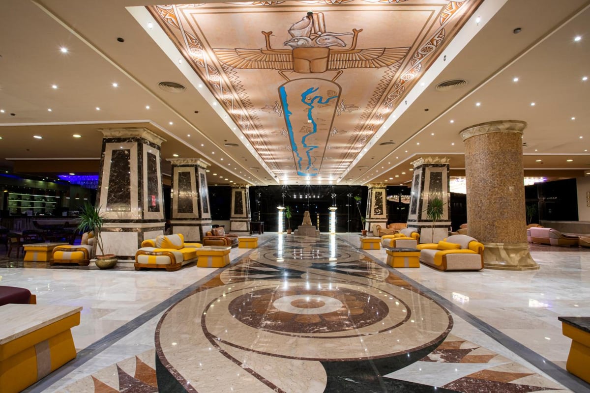 AMC Royal Hotel & Spa – Hotel – photo 3