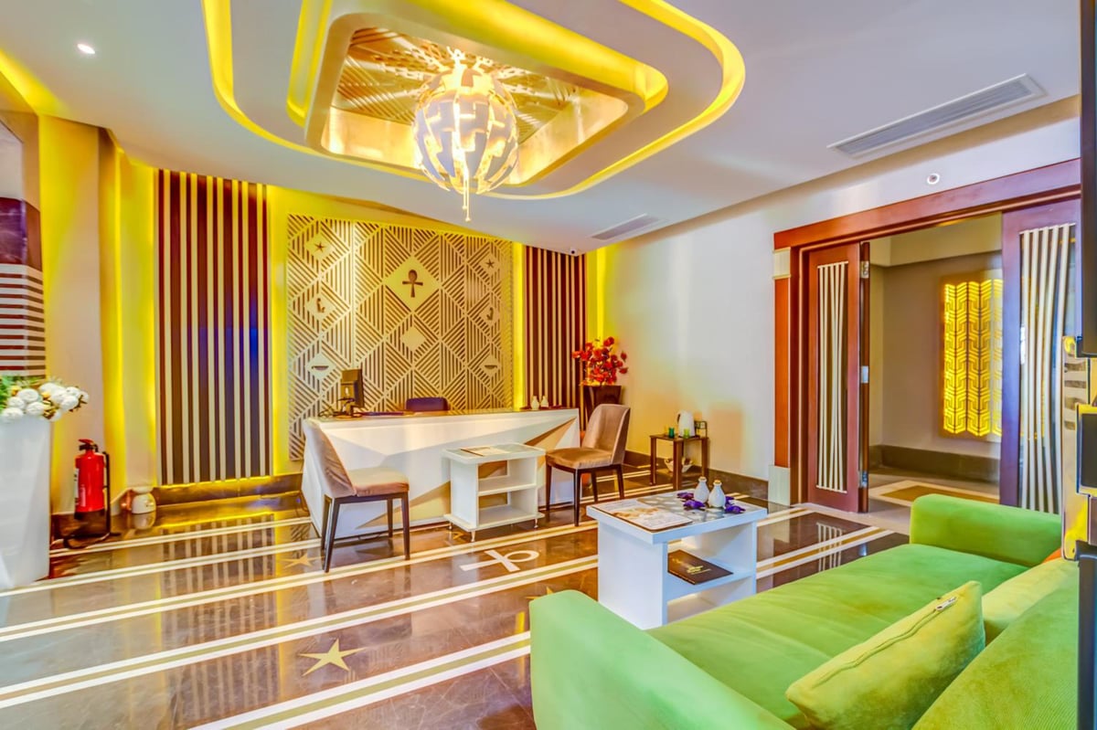 AMC Royal Hotel & Spa – Hotel – photo 5