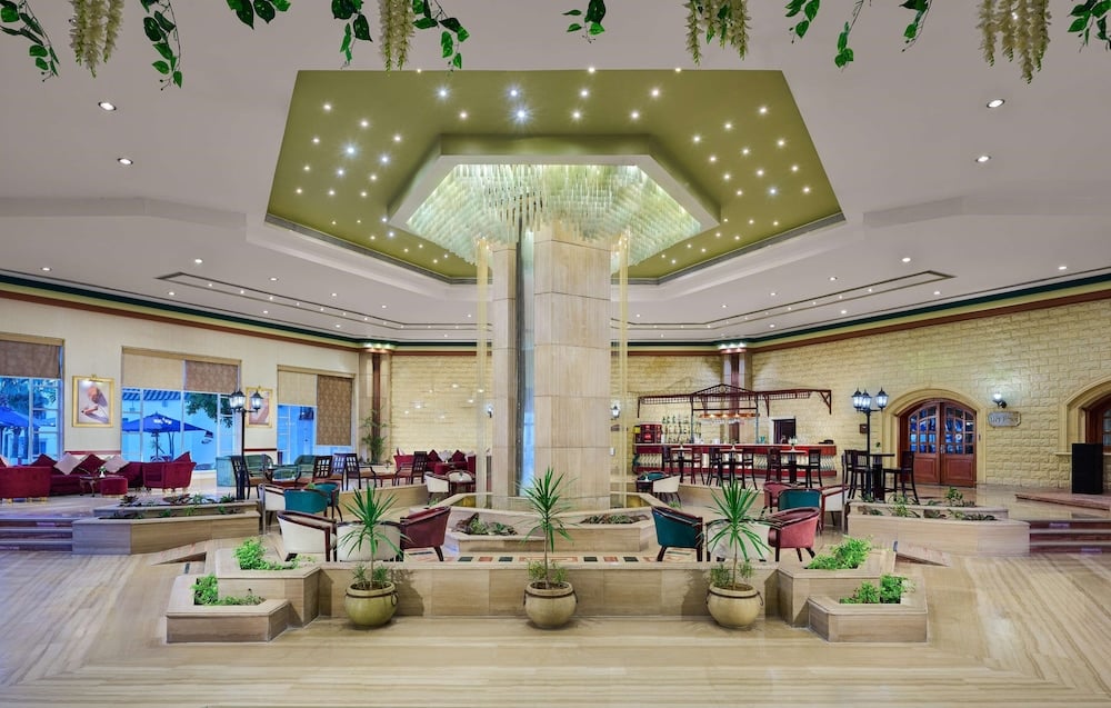 Dreams Beach - Sharm El Sheikh lobby with central column and recessed center ceiling.