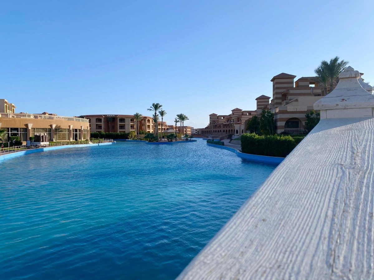 Parrotel Lagoon Waterpark Resort – Hotel – photo 2
