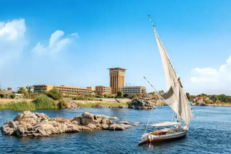 Aswan, Kom Ombo, Edfu & Luxor Day Tour