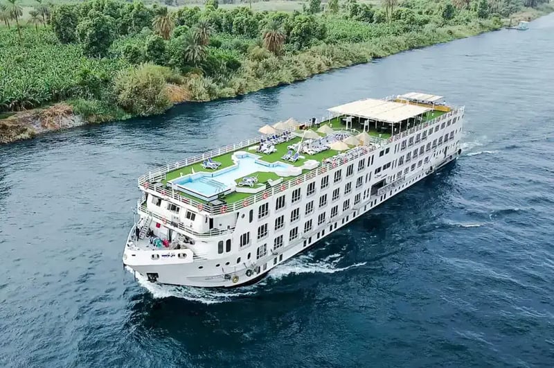 Nile Quest Nile Cruise – Standard 5-star Nile river cruise ship