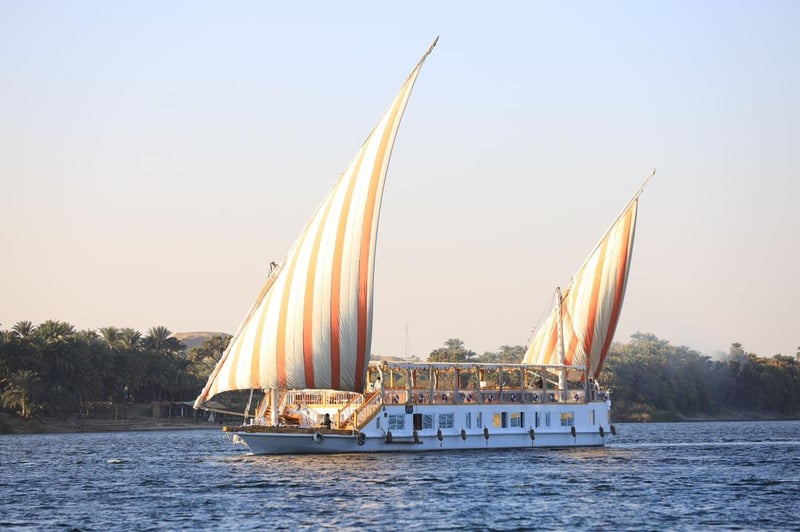 Dahabiya Nile Cruise | Discovery Tours Egypt – traditional dahabiya Nile cruise vessel