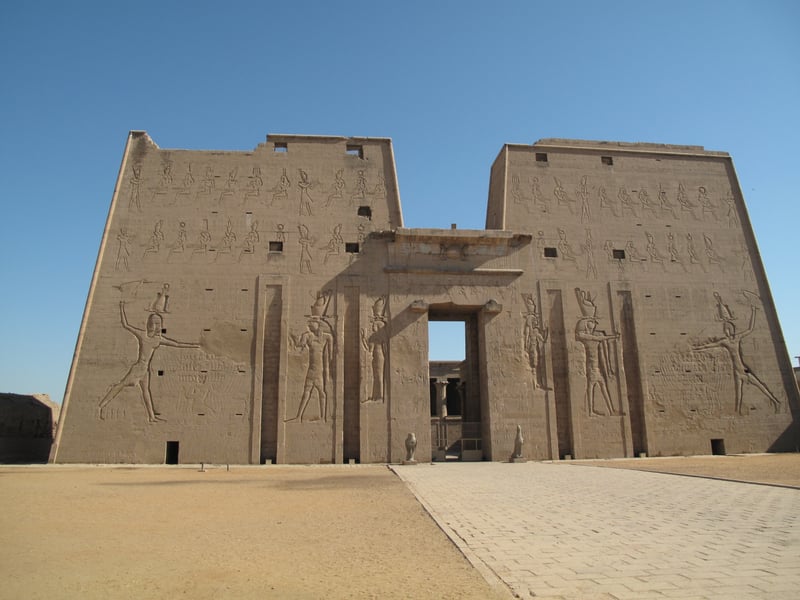8 Days Cairo Nile Cruise (Luxor/Aswan 4 Nights) 