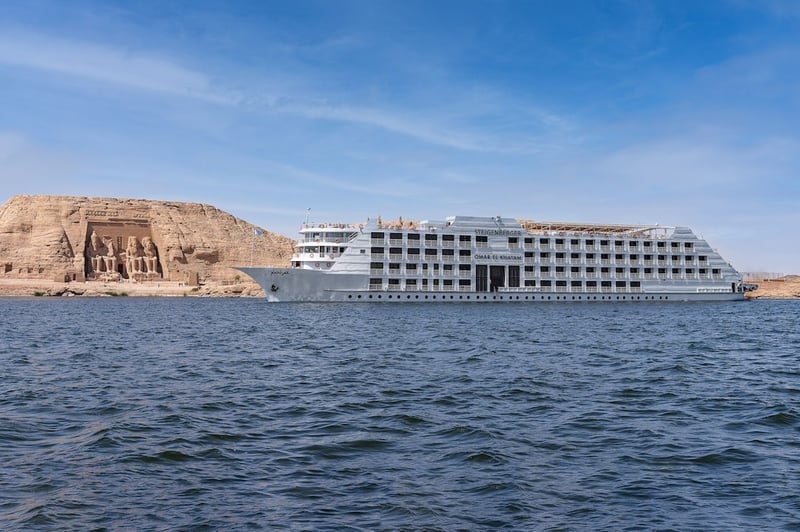 Steigenberger Omar El Khayam Lake Cruise – Lake Nasser cruise ship sailing to Abu Simbel