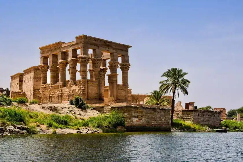 Deluxe 2-Day Aswan & Abu Simbel Tour from Hurghada