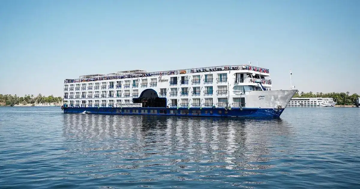 Stephanie Nile Cruise