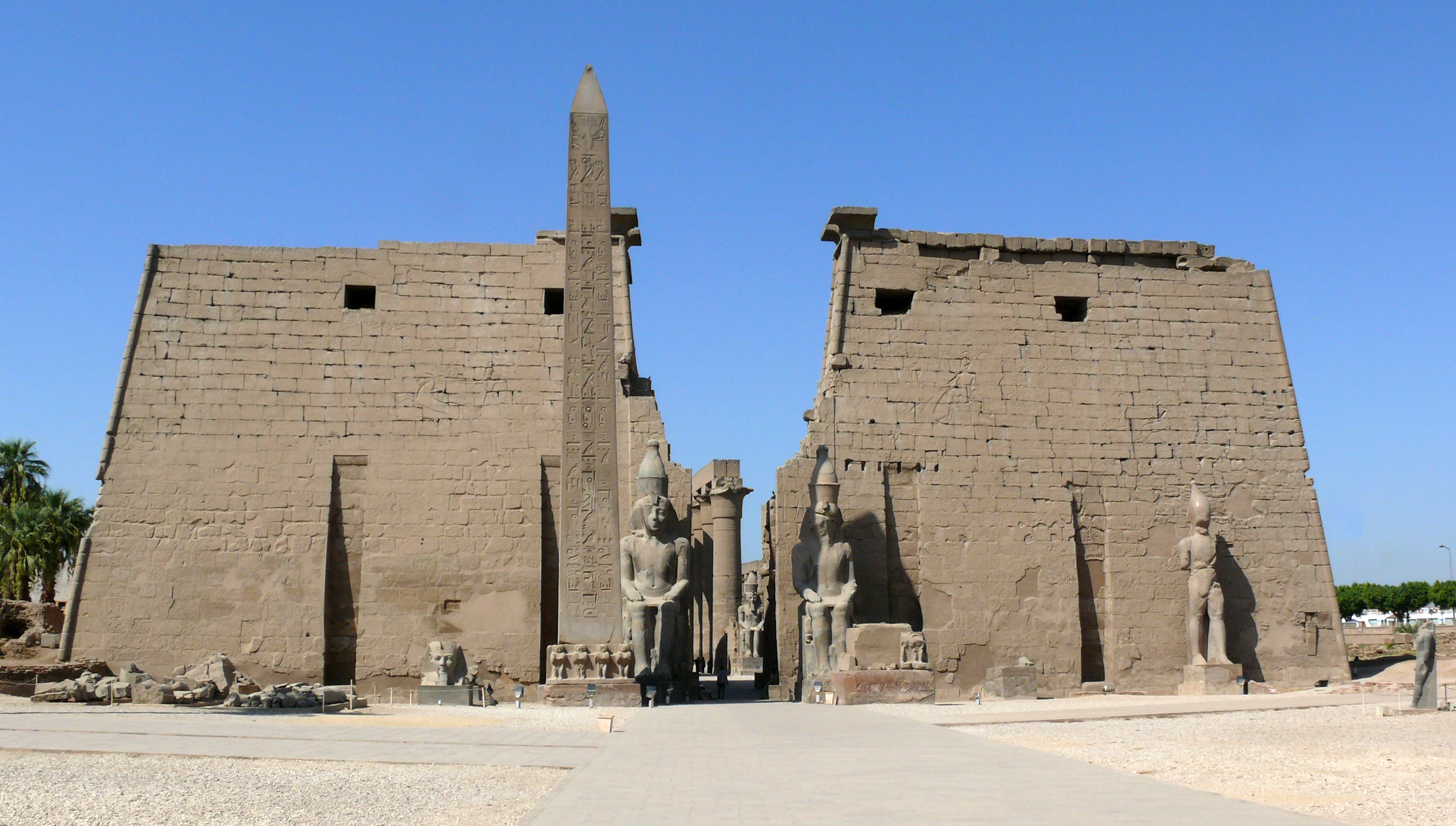 Luxor Temple (East Bank, Luxor)
